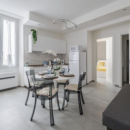 Via Ponte Alle Mosse, 19 - Florence Charming Apartments - A Chic, Newly Renovated Apartment Near Tram Leopolda, A Few Min From Downtown Eksteriør billede