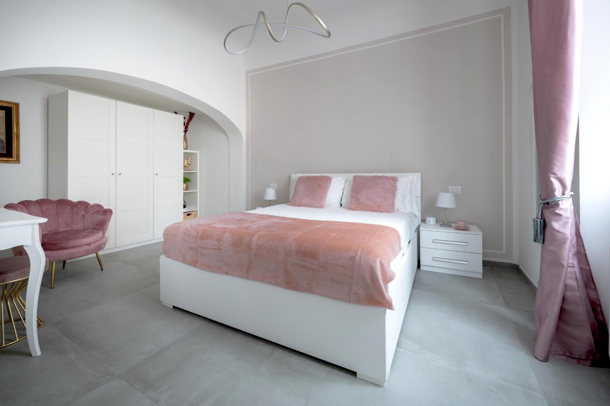 Via Ponte Alle Mosse, 19 - Florence Charming Apartments - A Chic, Newly Renovated Apartment Near Tram Leopolda, A Few Min From Downtown Eksteriør billede