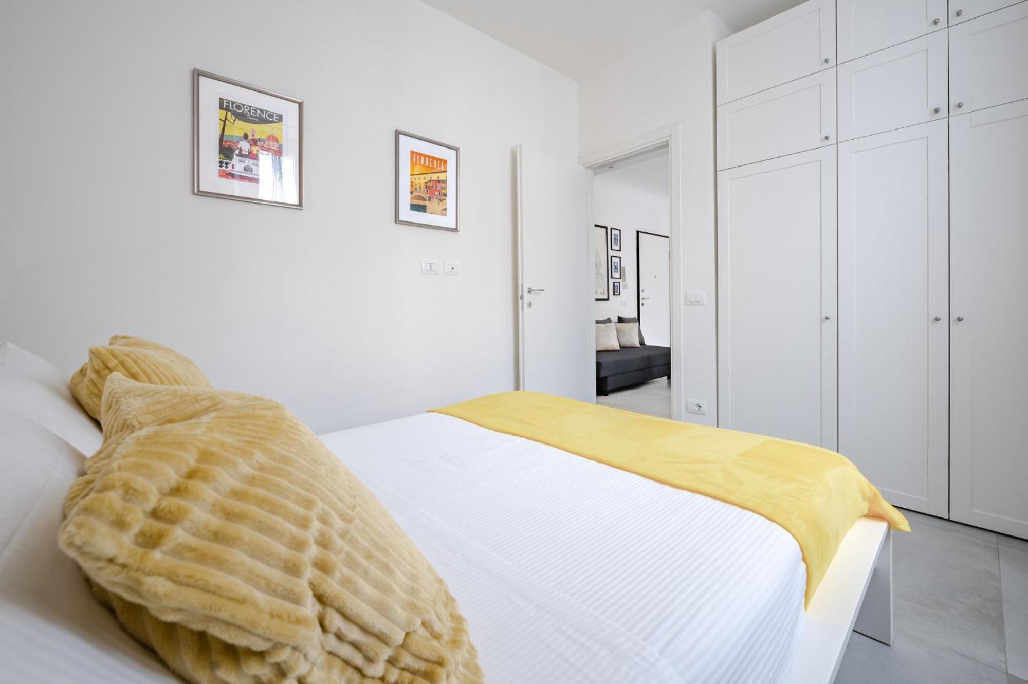 Via Ponte Alle Mosse, 19 - Florence Charming Apartments - A Chic, Newly Renovated Apartment Near Tram Leopolda, A Few Min From Downtown Eksteriør billede